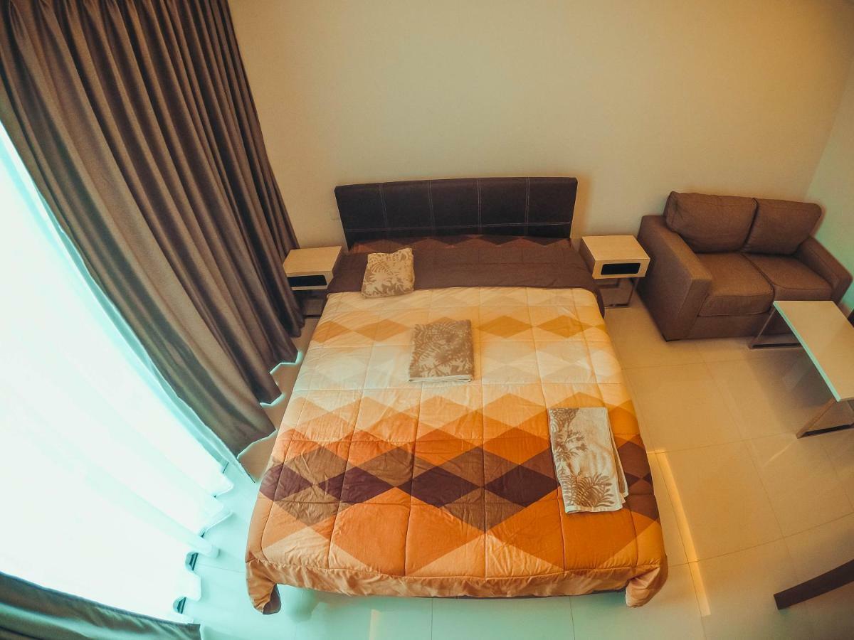 Club Royal Suites Патая Екстериор снимка
